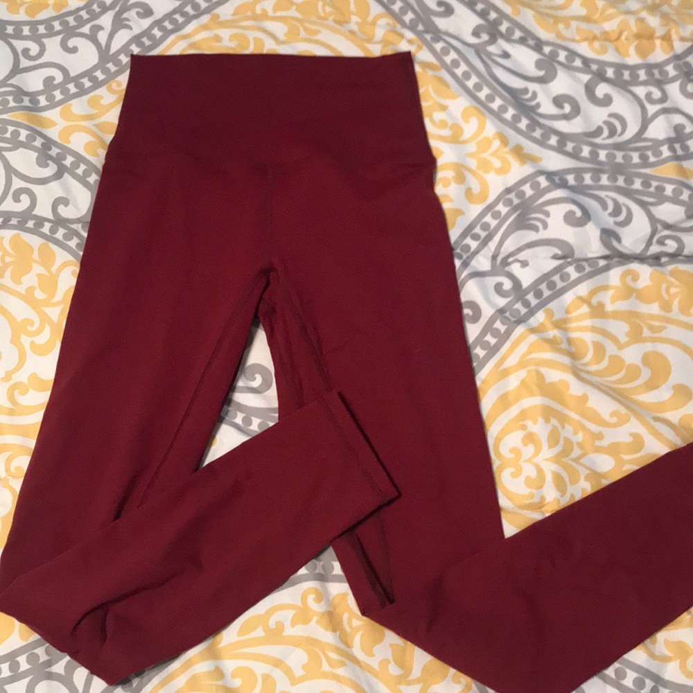 Til You Collapse Maroon Leggings size ca